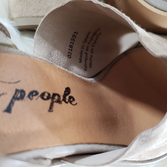NWOB Free People See Ya There Suede Heeled Sandal Taupe Size 36EU / 6US - Picture 7 of 14